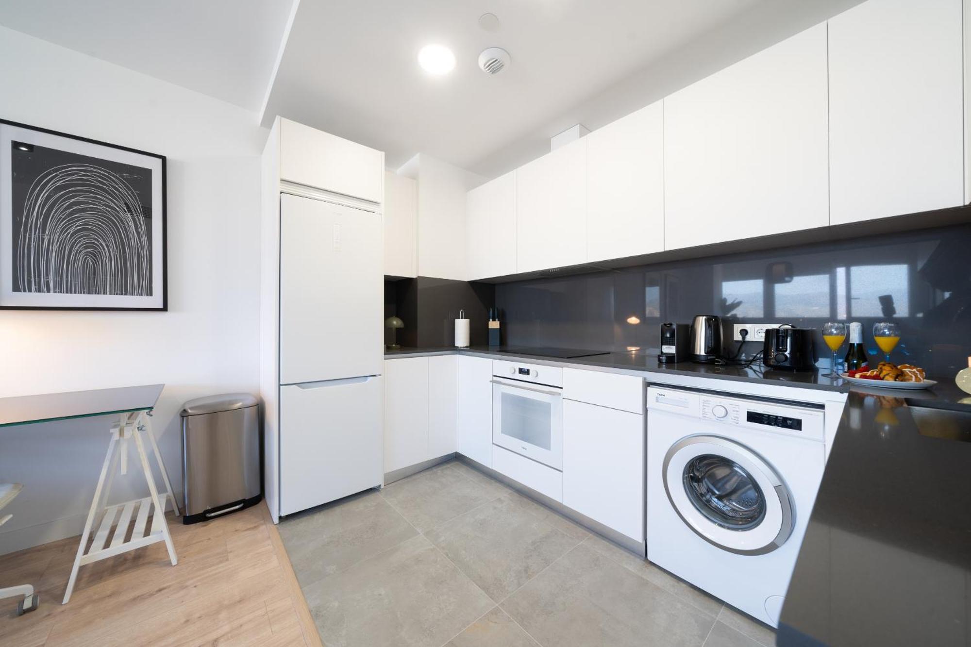 Xpce Urban 4 Malaga Skyline - Free Parking Apartment ภายนอก รูปภาพ