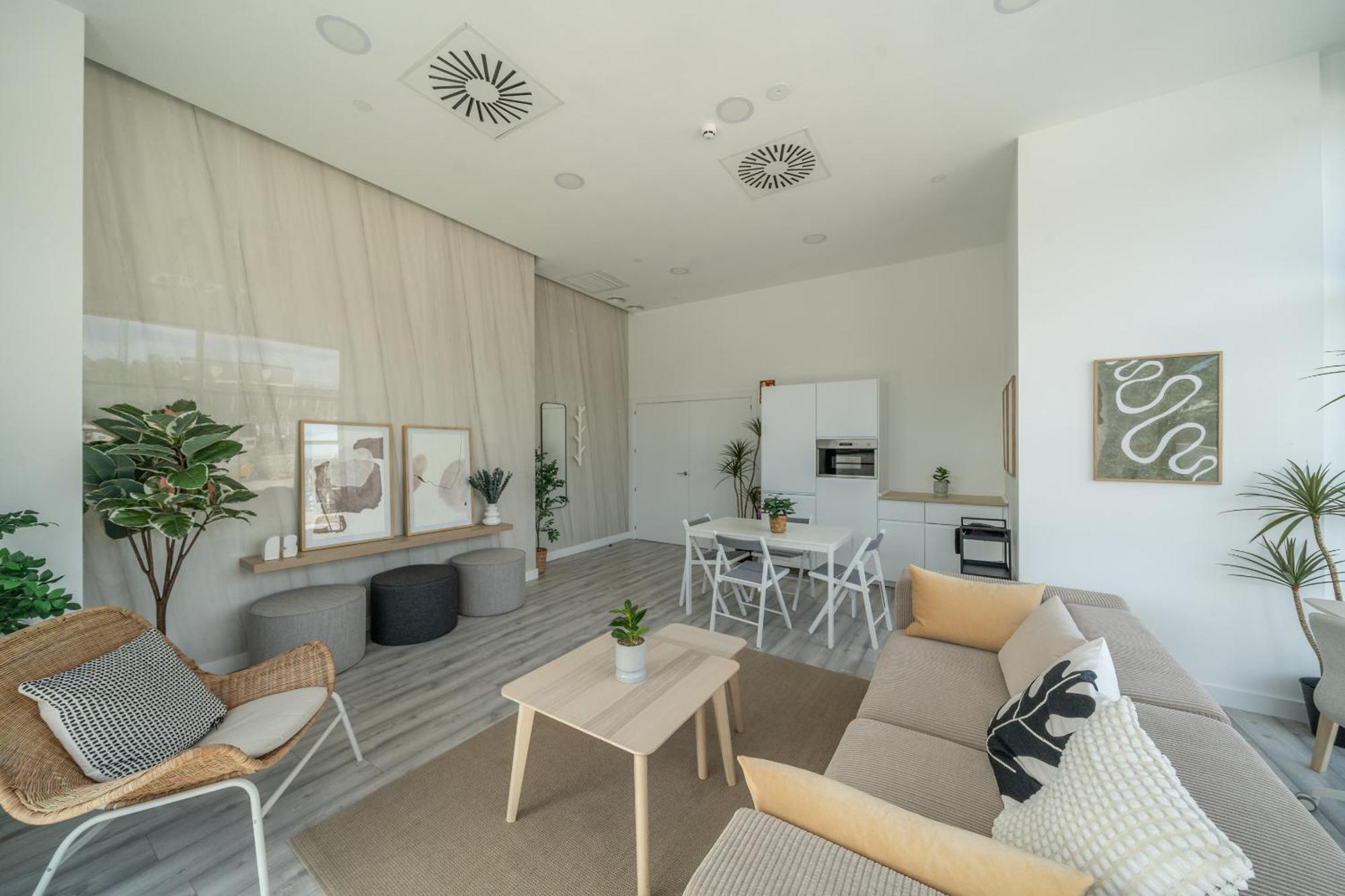 Xpce Urban 4 Malaga Skyline - Free Parking Apartment ภายนอก รูปภาพ
