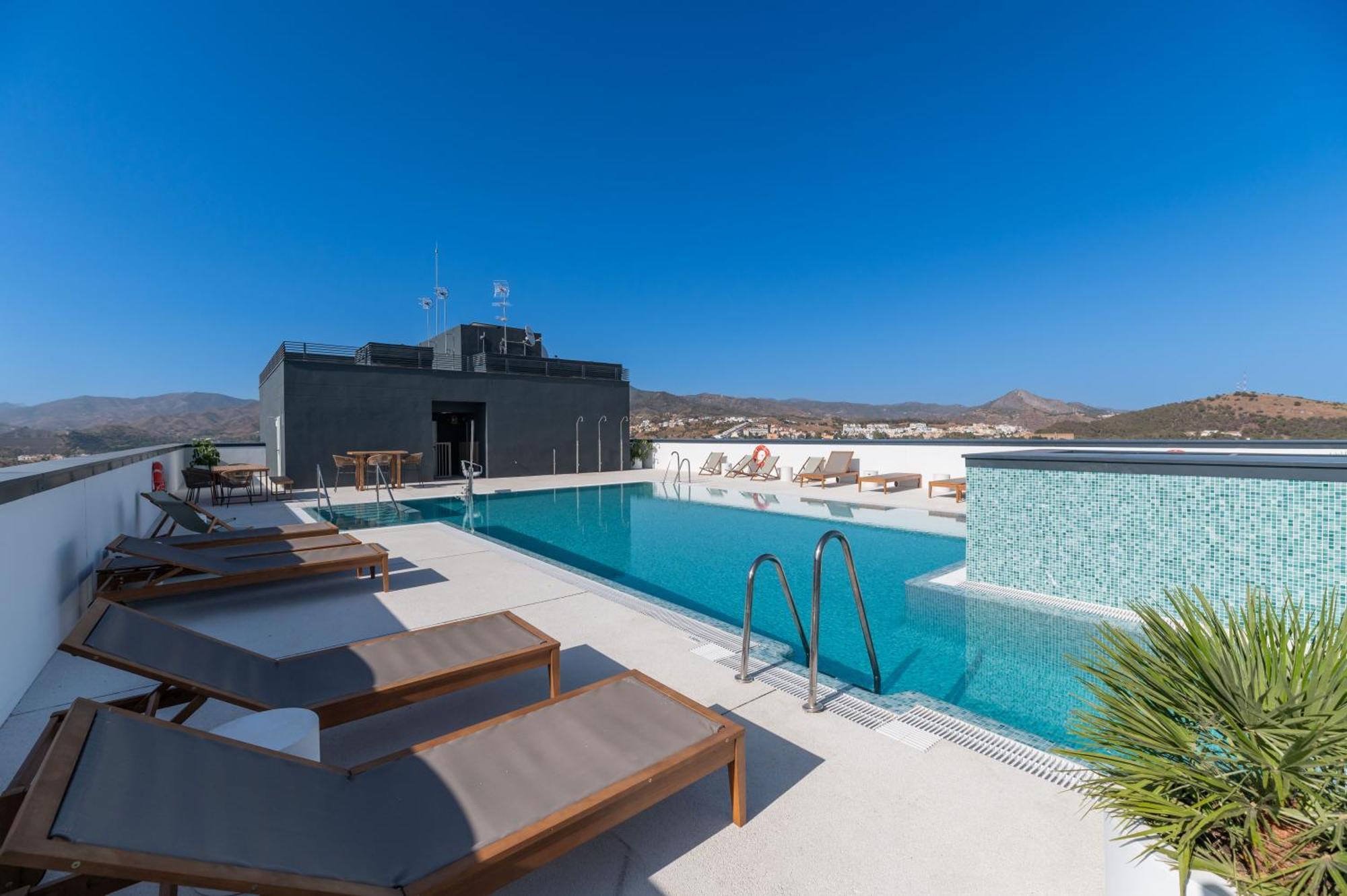 Xpce Urban 4 Malaga Skyline - Free Parking Apartment ภายนอก รูปภาพ